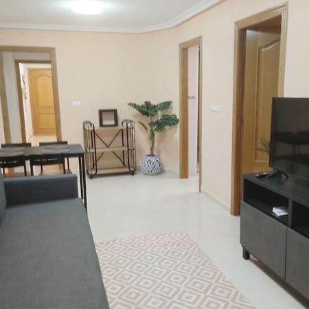 Torrevieja 2 Bedroom Holiday Apartment Exterior foto